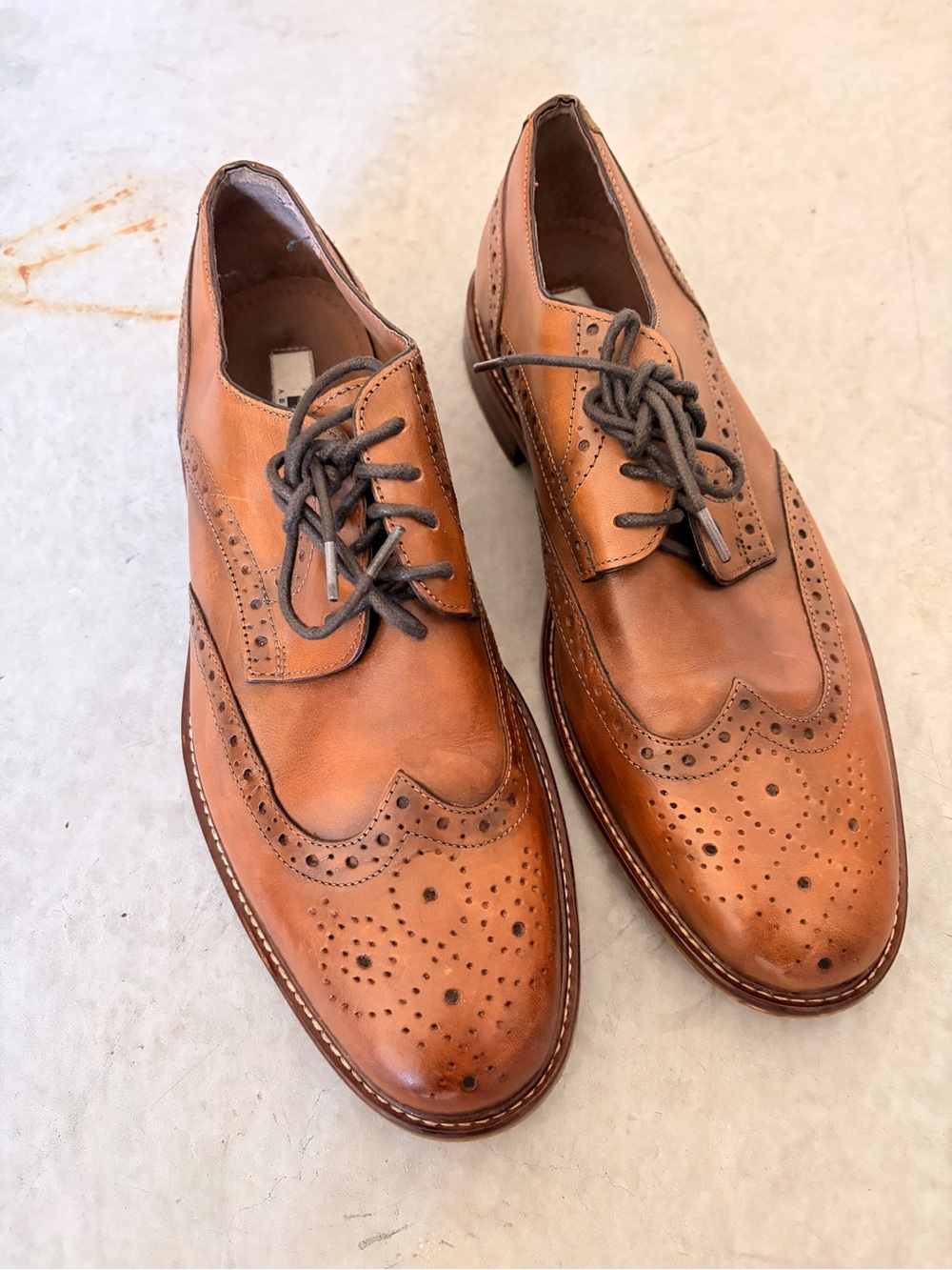 Joseph Abboud Mens Size 9 Tan Brown Leather Wingtip Brogue Oxford Dress shoes